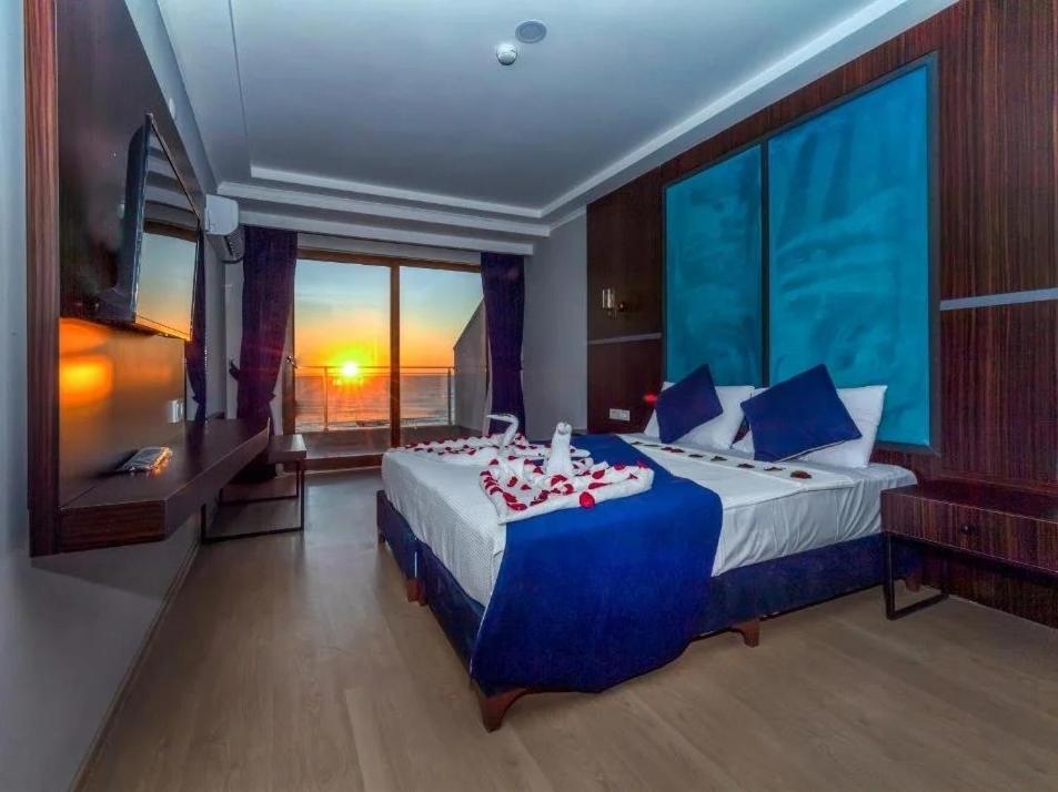 Hotel Hitit Marina & 4*